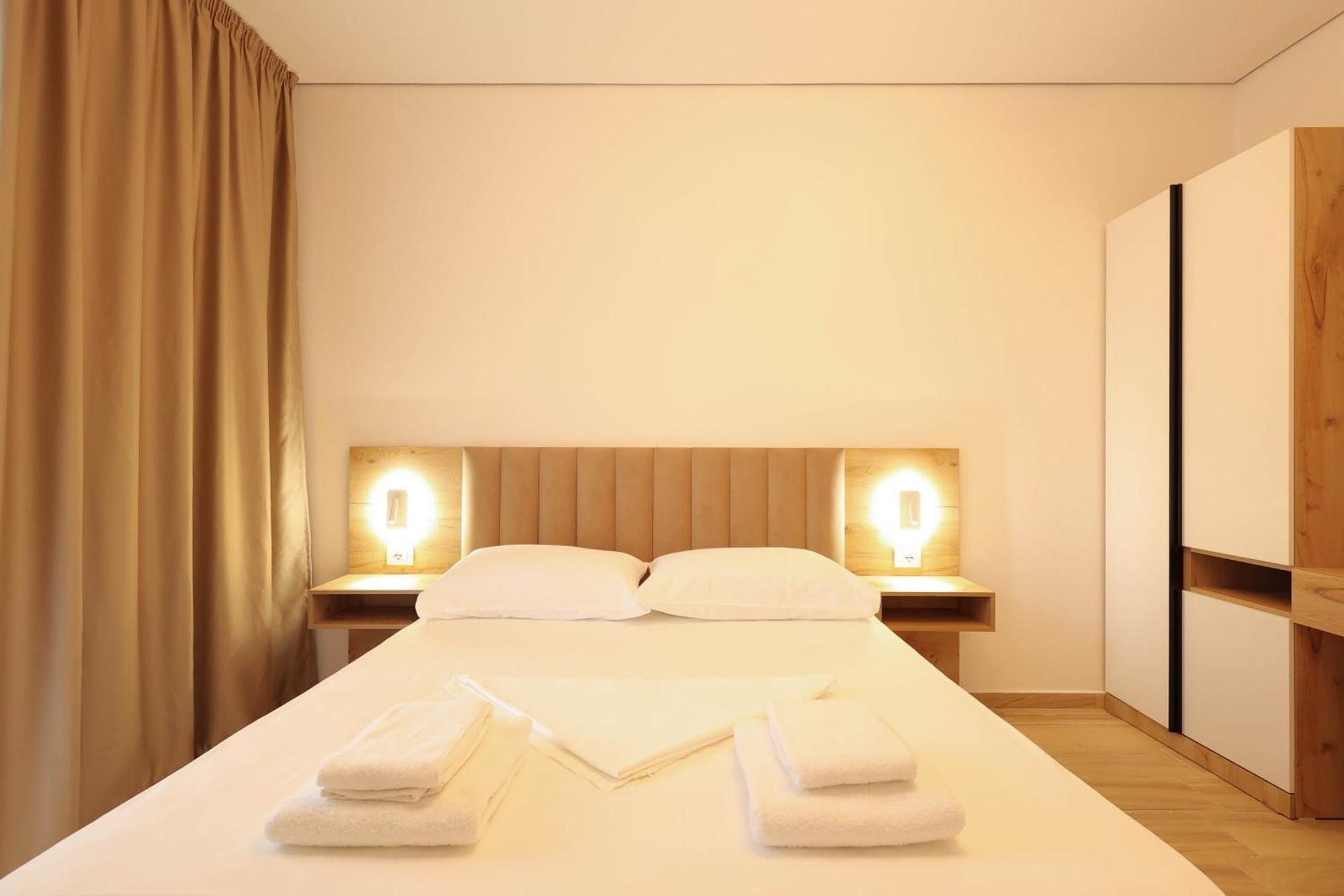 Sanpietro Vacation Apartments Durrës Zewnętrze zdjęcie