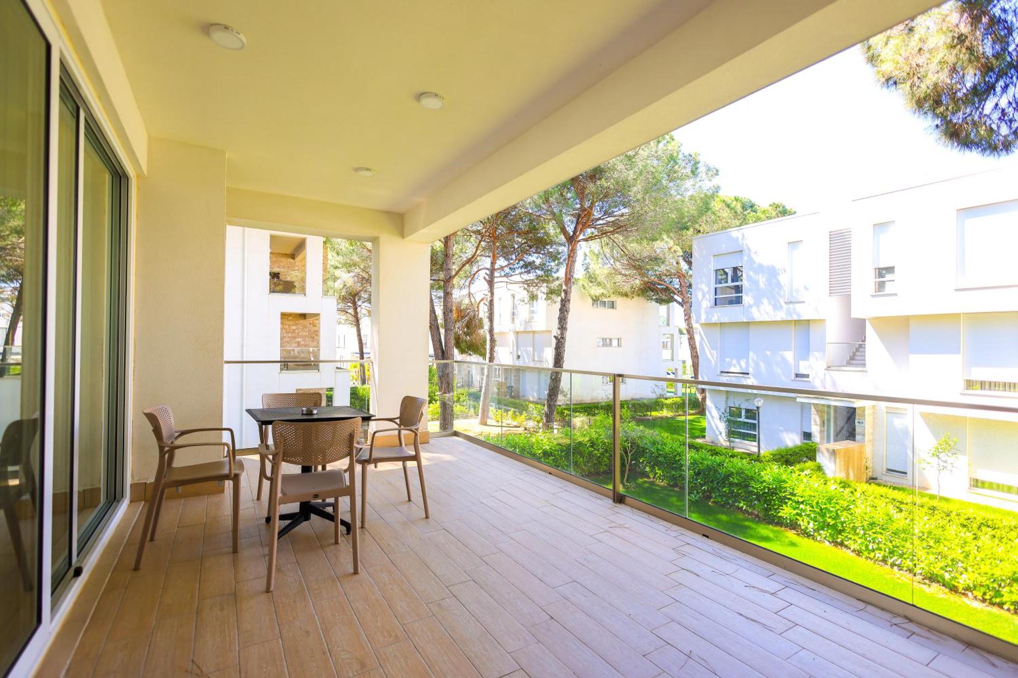 Sanpietro Vacation Apartments Durrës Zewnętrze zdjęcie