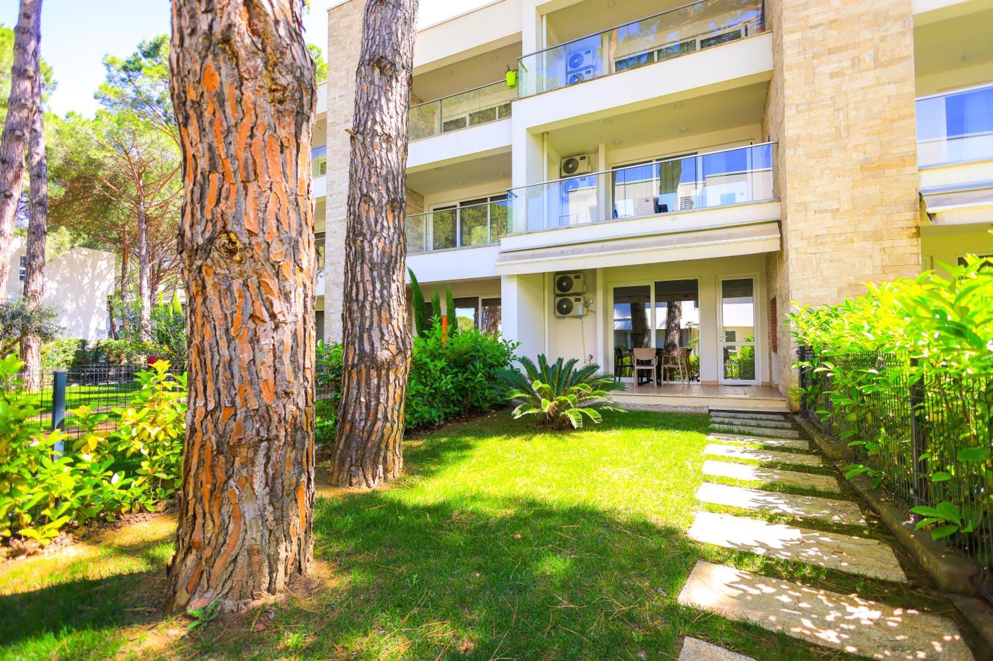 Sanpietro Vacation Apartments Durrës Zewnętrze zdjęcie